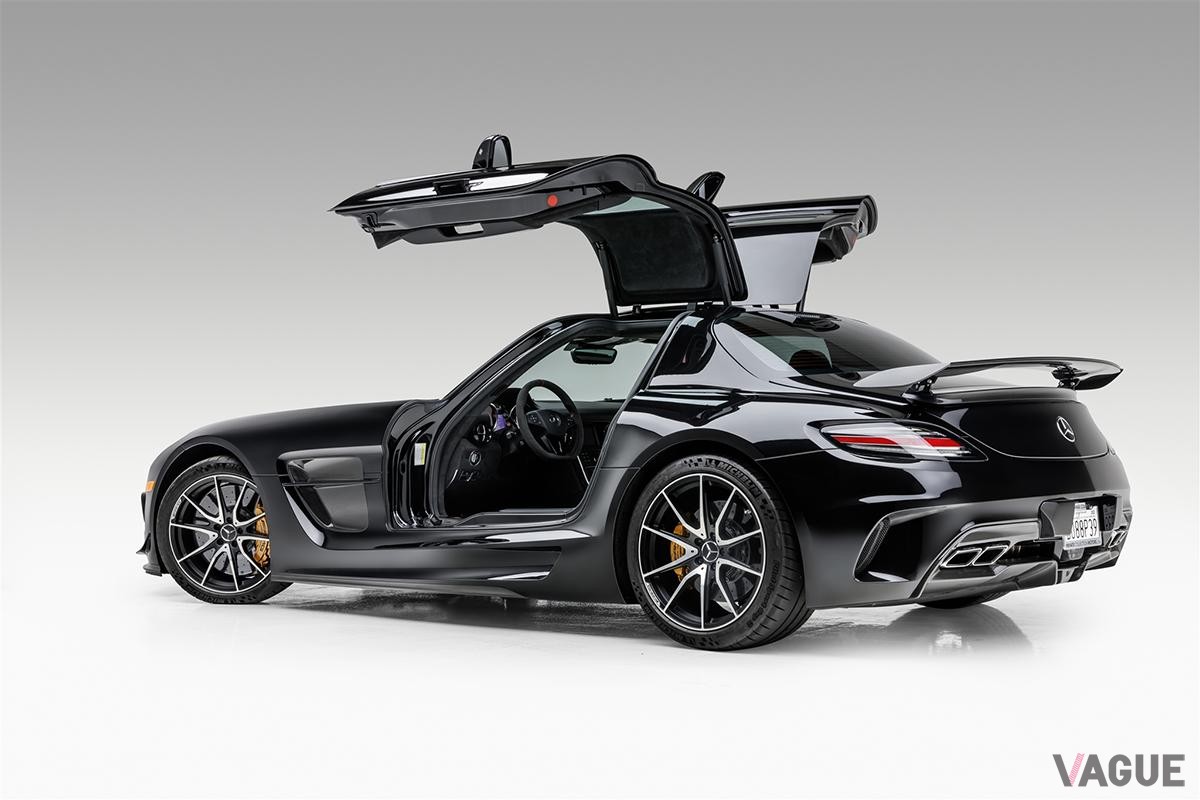 オークションに登場した2014年式メルセデス・ベンツ「SLS AMGブラックシリーズ」