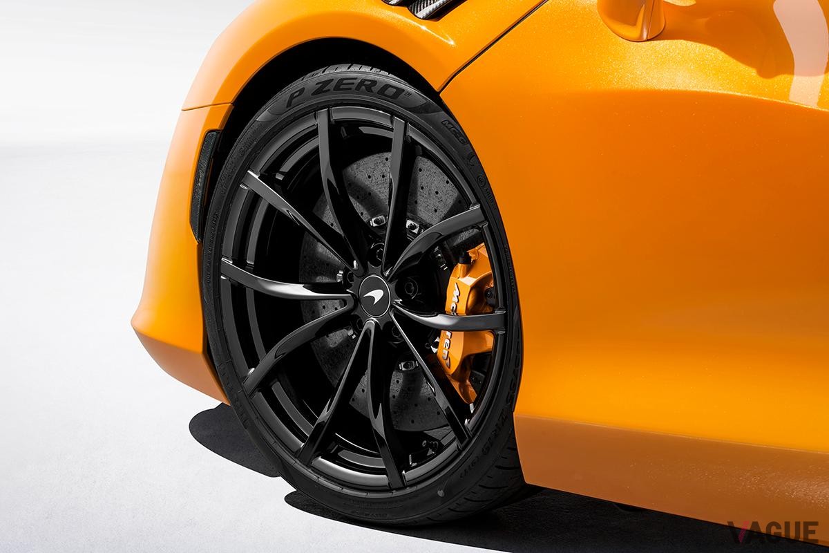 マクラーレン新型「アルトゥーラ スパイダー」