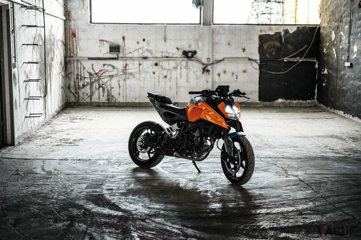 「KTM 250 DUKE」