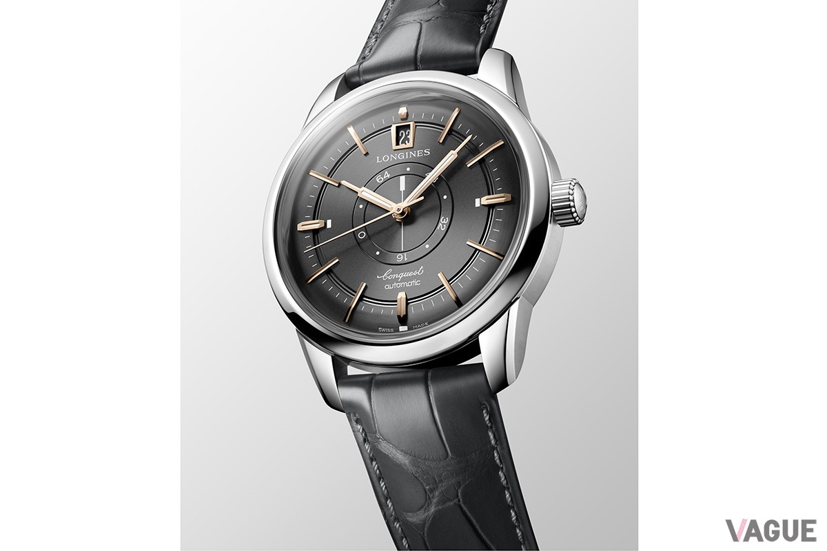 ニュアンスのあるアンスラサイトのダイヤルにはローズゴールドを合わせて柔らかな雰囲気に。調和のとれた配色にセンスが光る