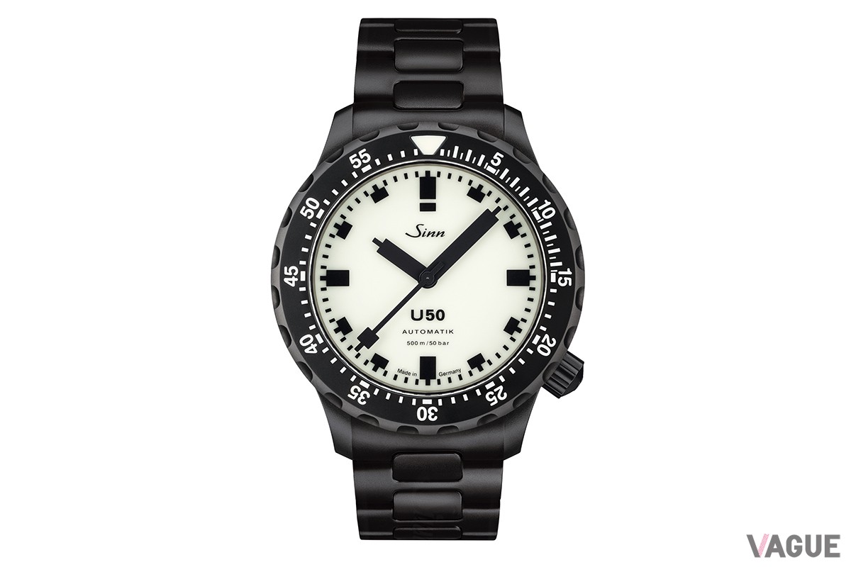 高級感のあるブレスレットモデルはタウンユースに最適（83万6000円、消費税込）