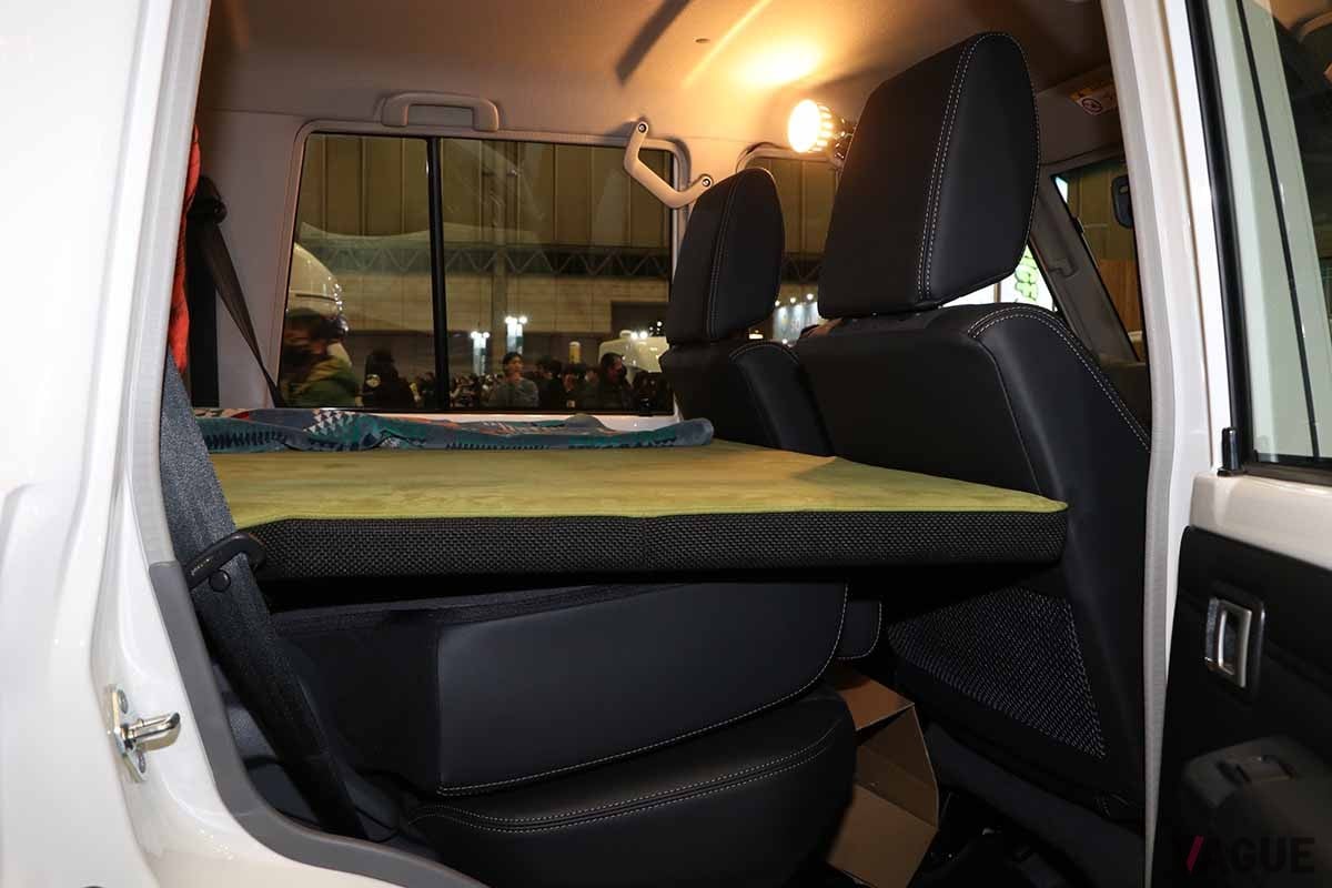 トヨタ「ランドクルーザー70」車中泊仕様車