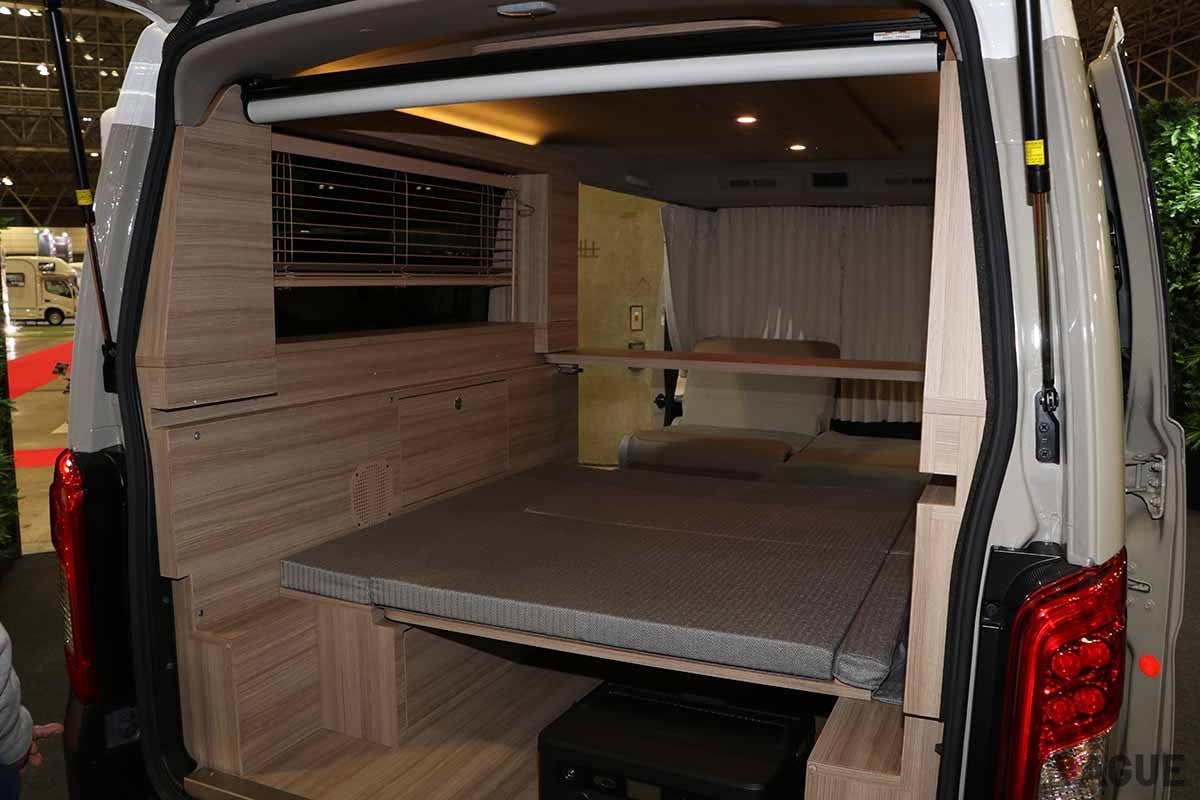 日産「キャラバン・マイルーム」