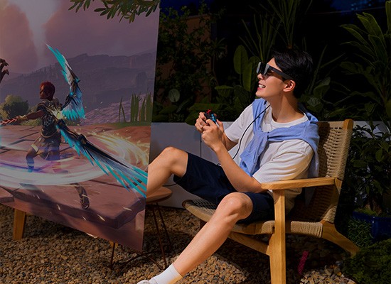 家でも外でも、大迫力のゲームプレイ