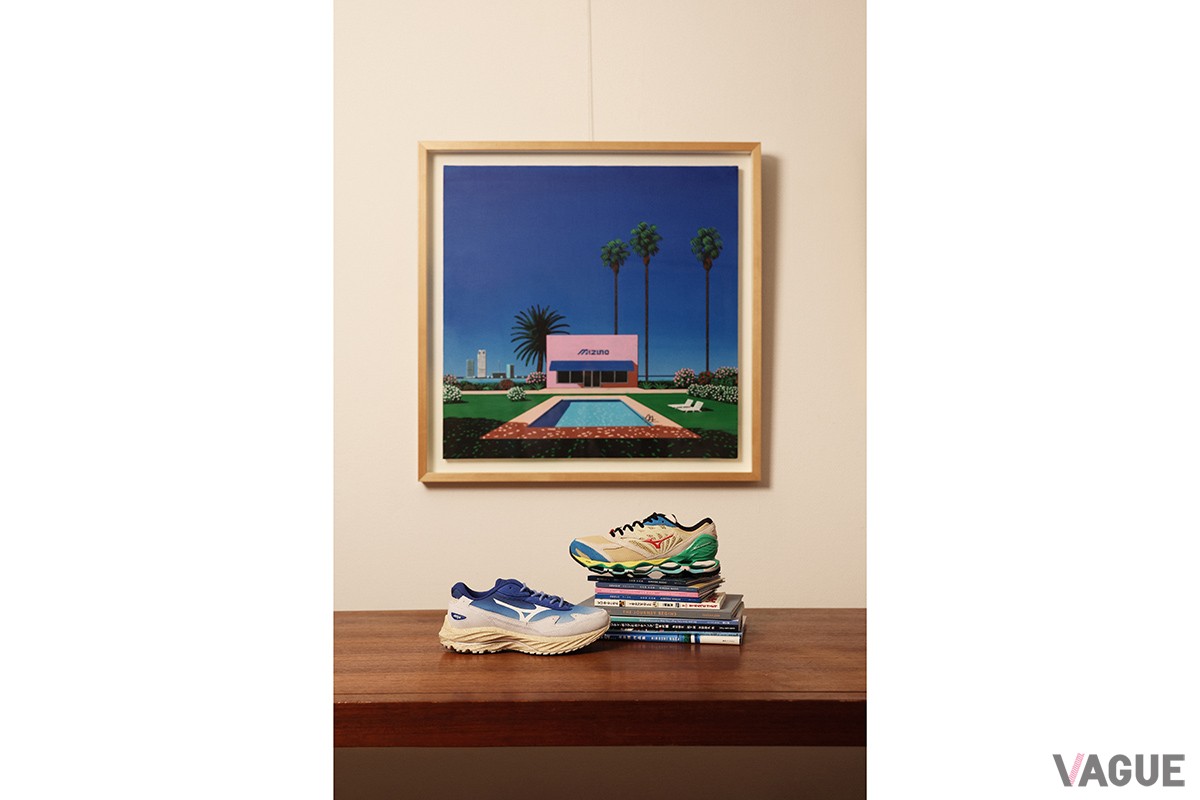 ポップなだけでなくどこか寂寥感のある永井博氏の作品は奥深い味わいがある。