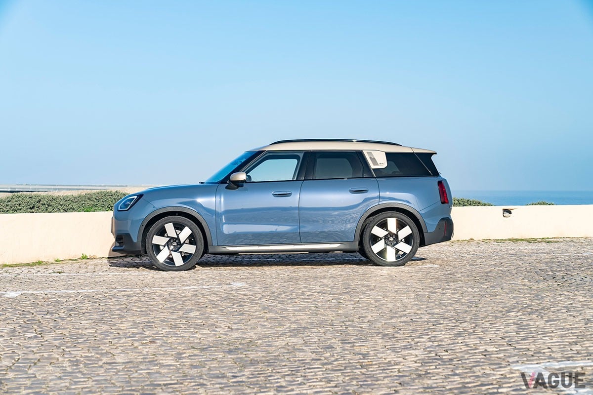 新型「ミニ・カントリーマン SE ALL4」