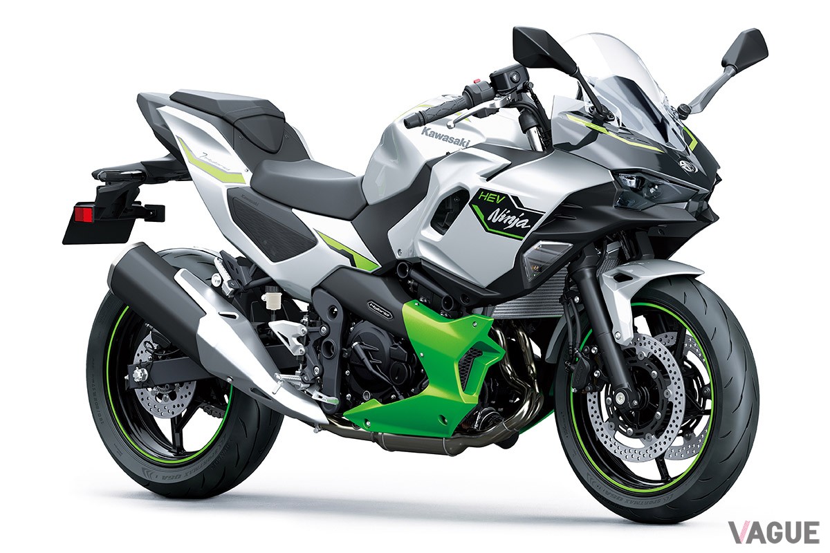 カワサキ「Ninja 7 ハイブリッド」はエンジン車とEVの長所を併せ持ち、あらゆるシーンでかつてない走行体験を楽しめる画期的なバイク