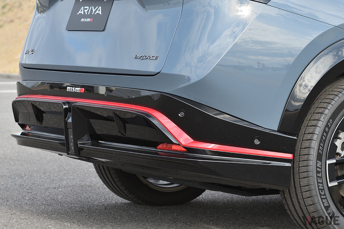 ルックスだけじゃない実際に“効く”エアロパーツや専用開発のタイヤなどのパーツ選びはもちろん、走り味からも開発陣の本気が伝わってくる日産「アリアNISMO」