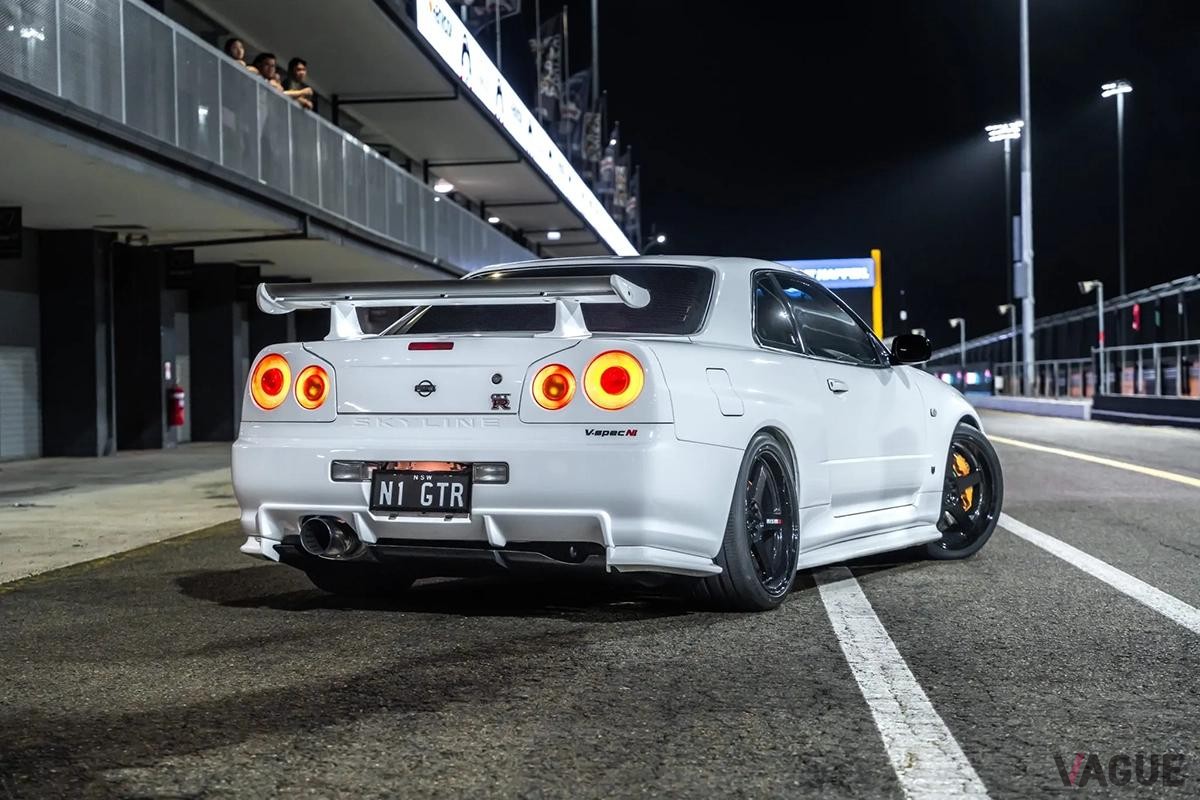 米国オークションに登場したR34型 日産「スカイラインGT-R V-Spec N1」