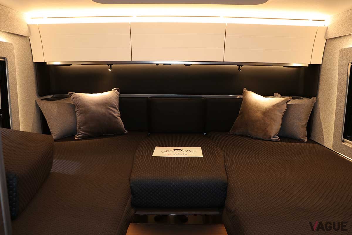 アドリア「スーパーソニック890LL」のインテリア