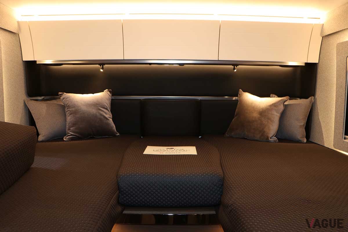 アドリア「スーパーソニック890LL」のインテリア