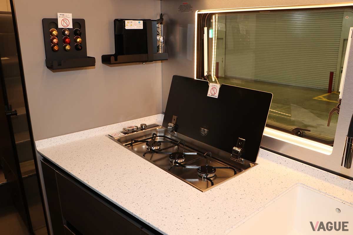 アドリア「スーパーソニック890LL」のインテリア