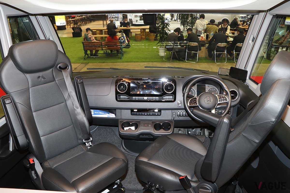 アドリア「スーパーソニック890LL」のインテリア