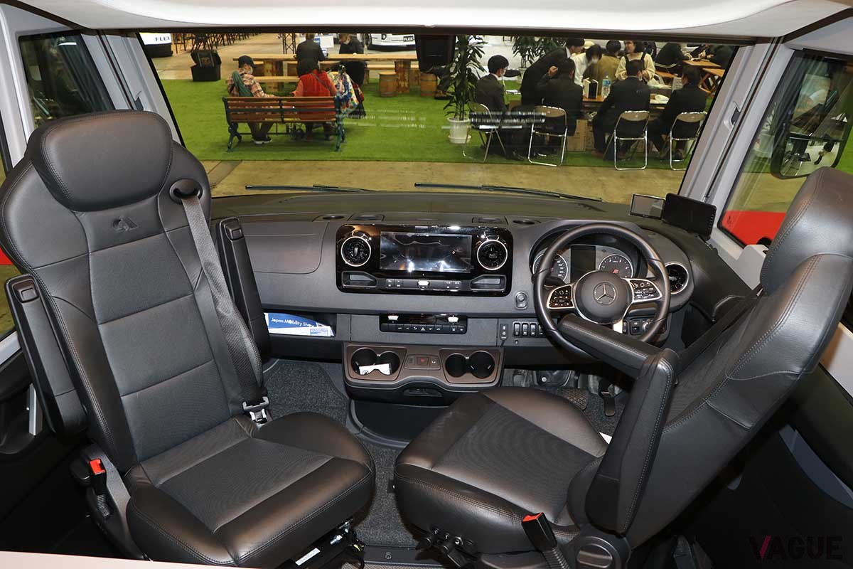 アドリア「スーパーソニック890LL」のインテリア