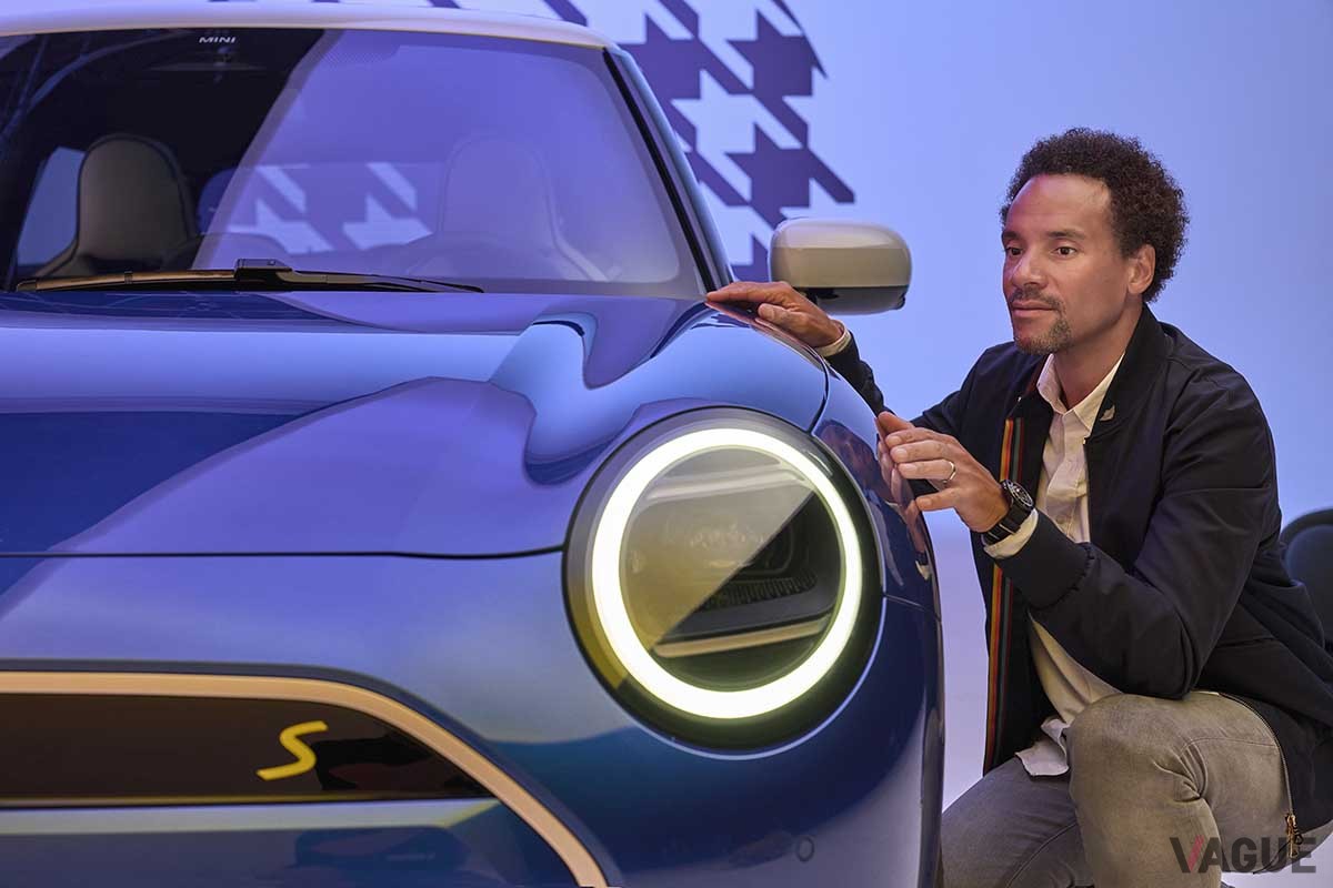 新型「ミニ・クーパー3ドア」のチーフデザイナー、オリバー・ハイルマー氏