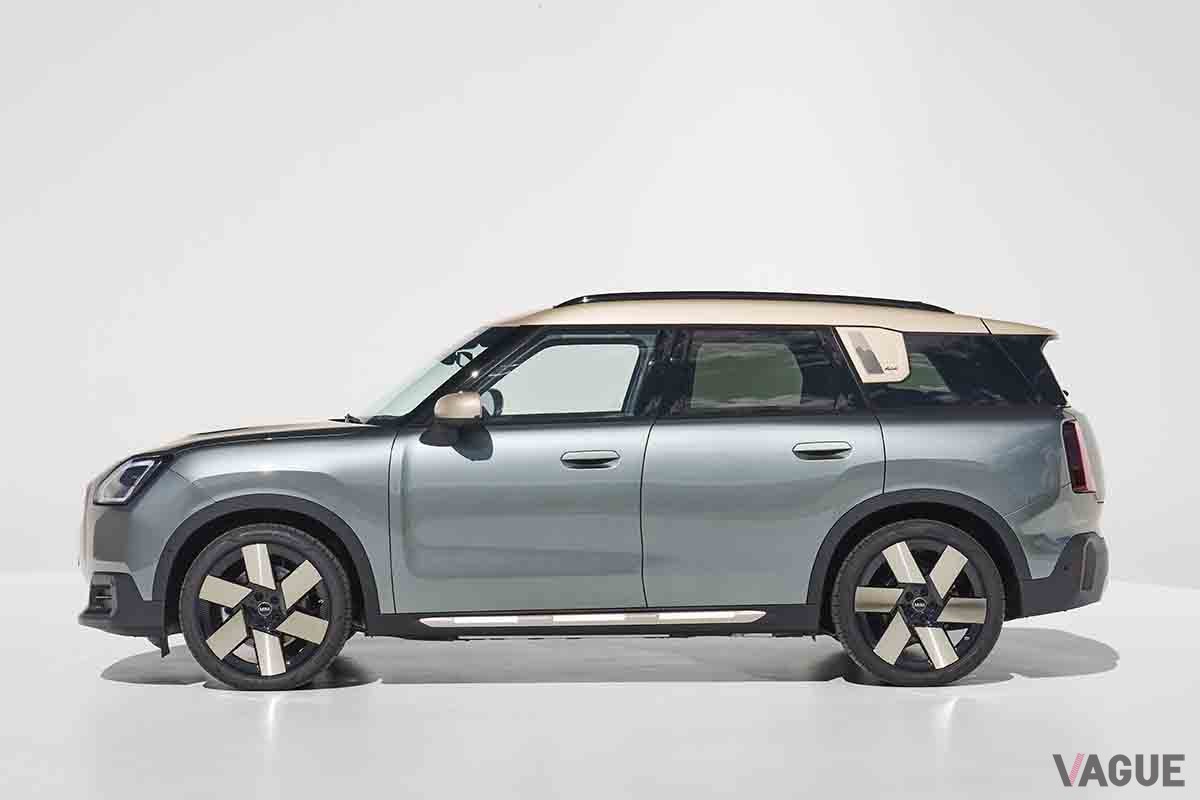 新型「ミニ・カントリーマンSE ALL4」