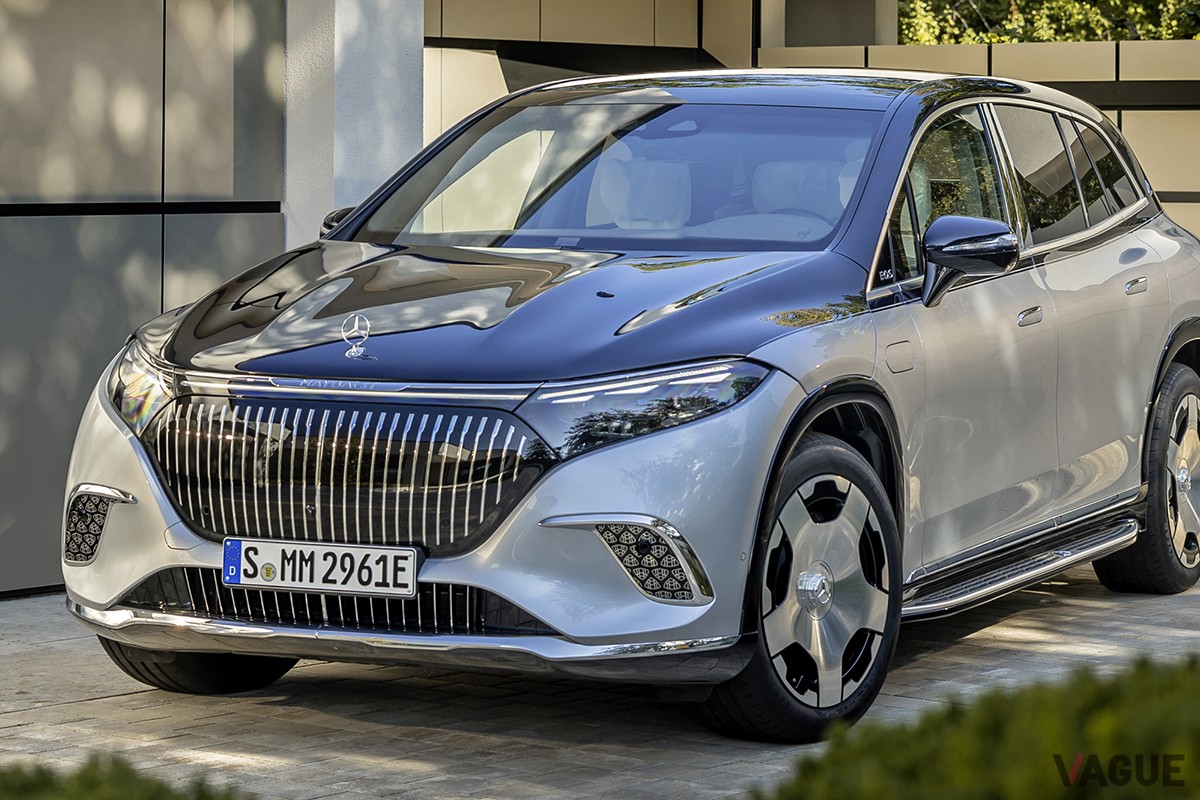 欧州市場で発売された新型メルセデス・マイバッハ「EQS680 SUV」