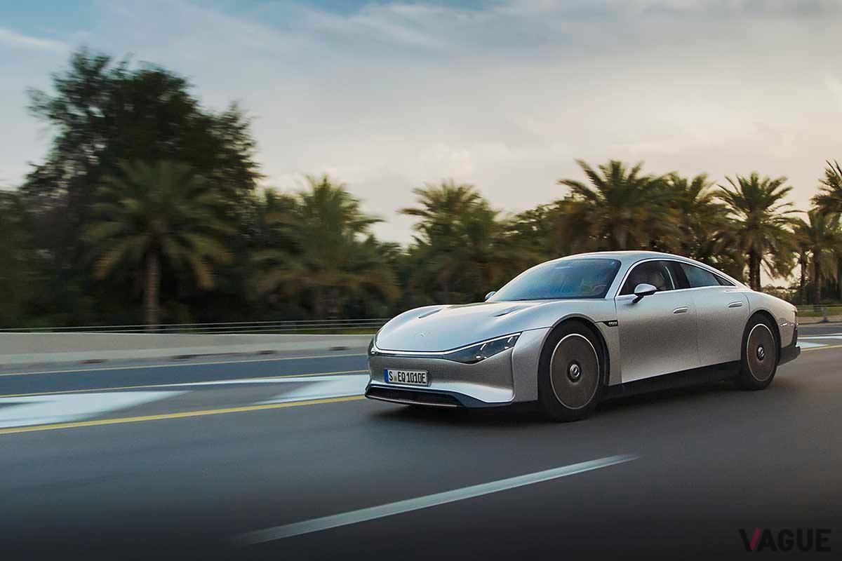 中東で走行テストをおこなったメルセデス・ベンツのEVコンセプトモデル「ヴィジョンEQXX」