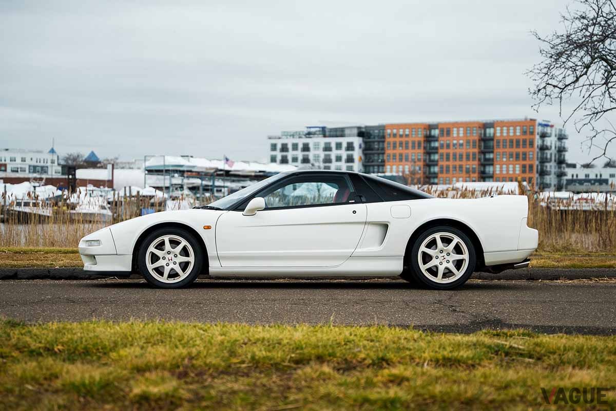 米国オークションに登場した1996年式ホンダ「NSX-R」(C)2024 Courtesy of RM Sotheby's