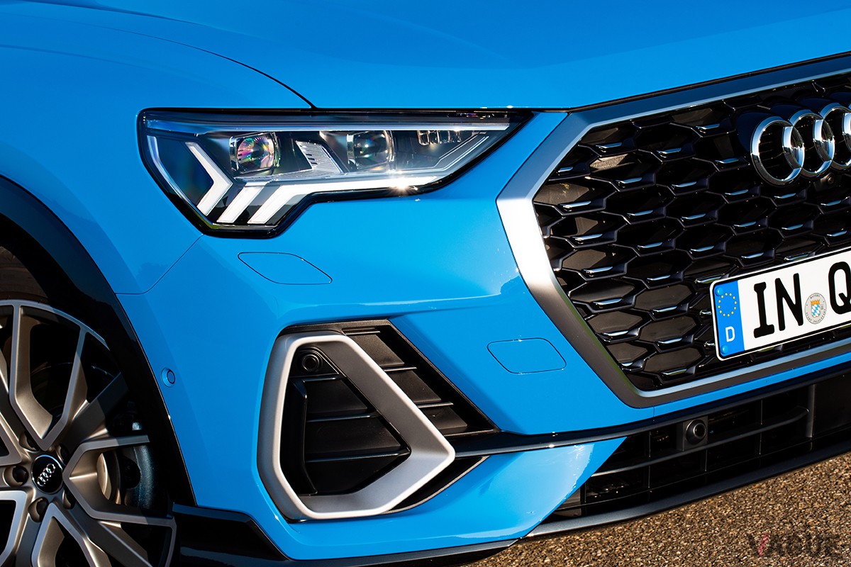 アウディ「Q3スポーツバック 」