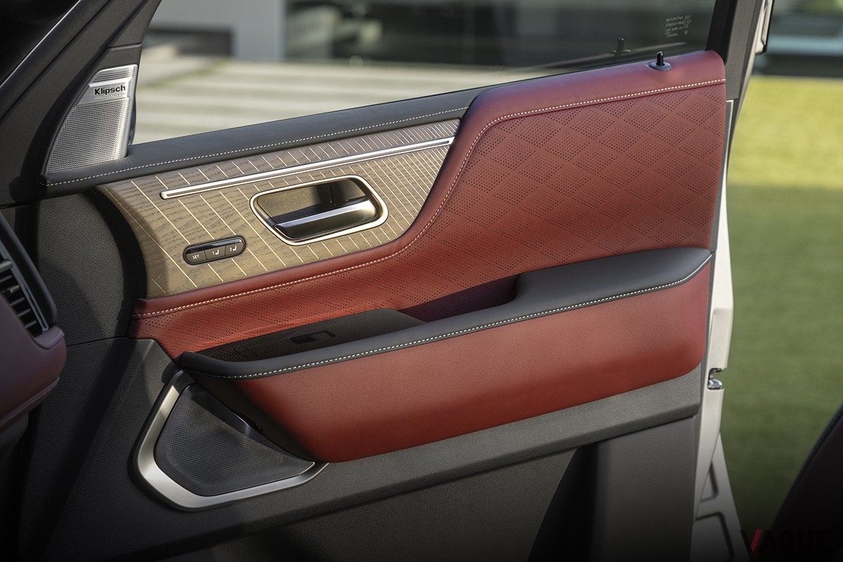 インフィニティ新型「QX80」のインテリア