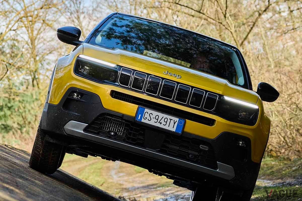 欧州市場で受注が10万台を突破したジープ新型「アベンジャー」。日本でもまもなく登場する予定だ