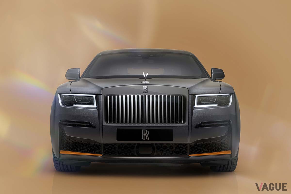 ロールス・ロイスの限定車「ゴースト プリズム」（ガンメタルグレー・マンダリン）