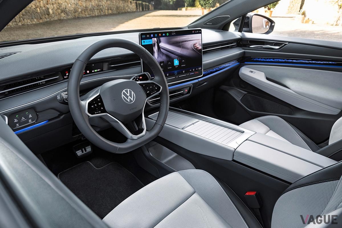 欧州市場で先行販売が開始されたVW新型「ID.7ツアラー」のインテリア