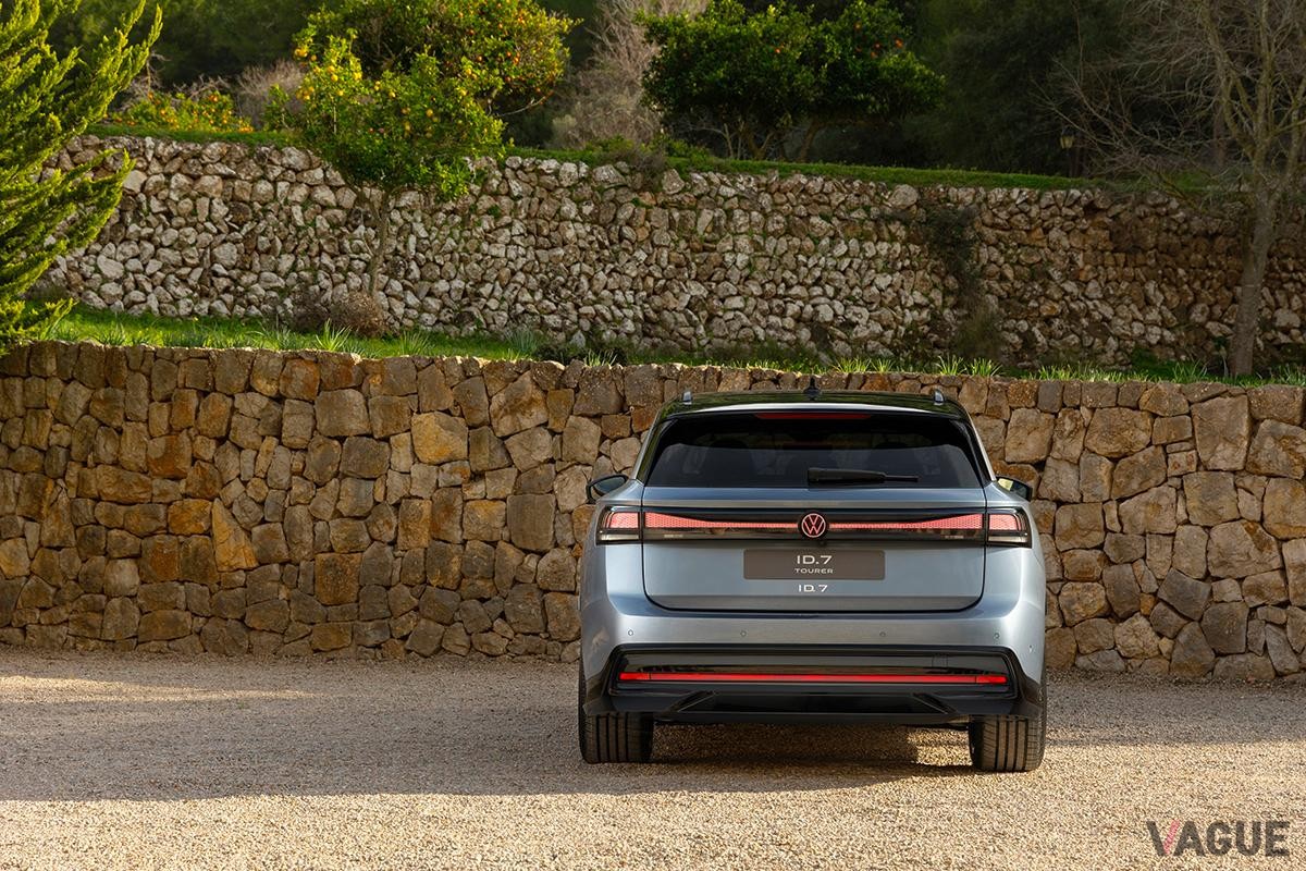 欧州市場で先行販売が開始されたVW新型「ID.7ツアラー」