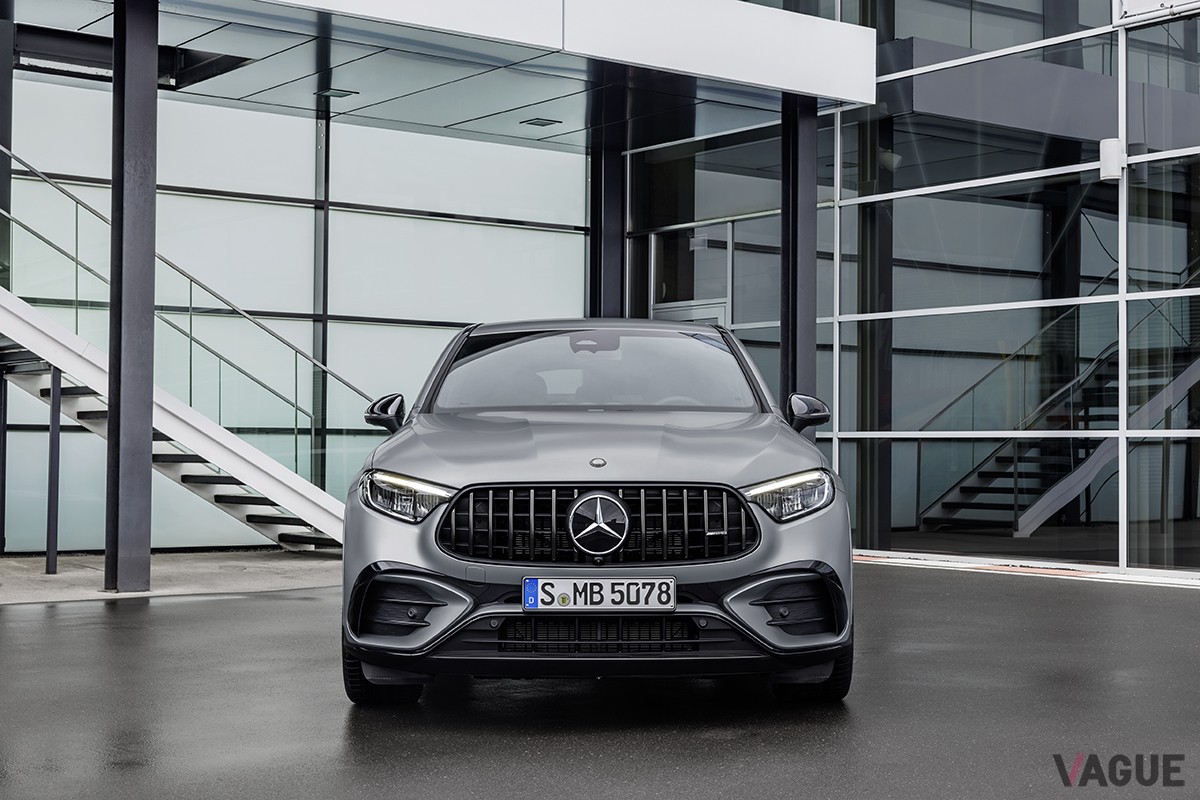 日本上陸した新型メルセデスAMG「GLC63S Eパフォーマンス クーペ」
