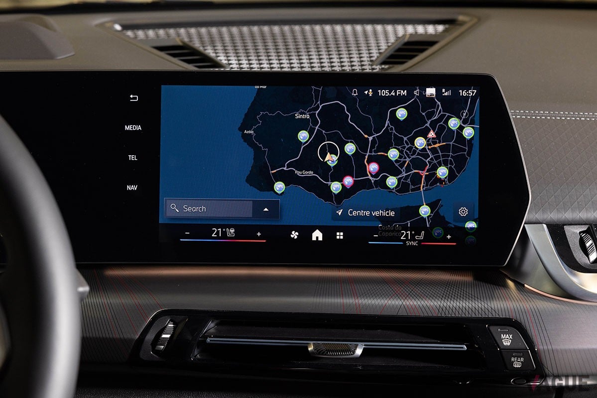 BMW新型「iX2 xDrive30」