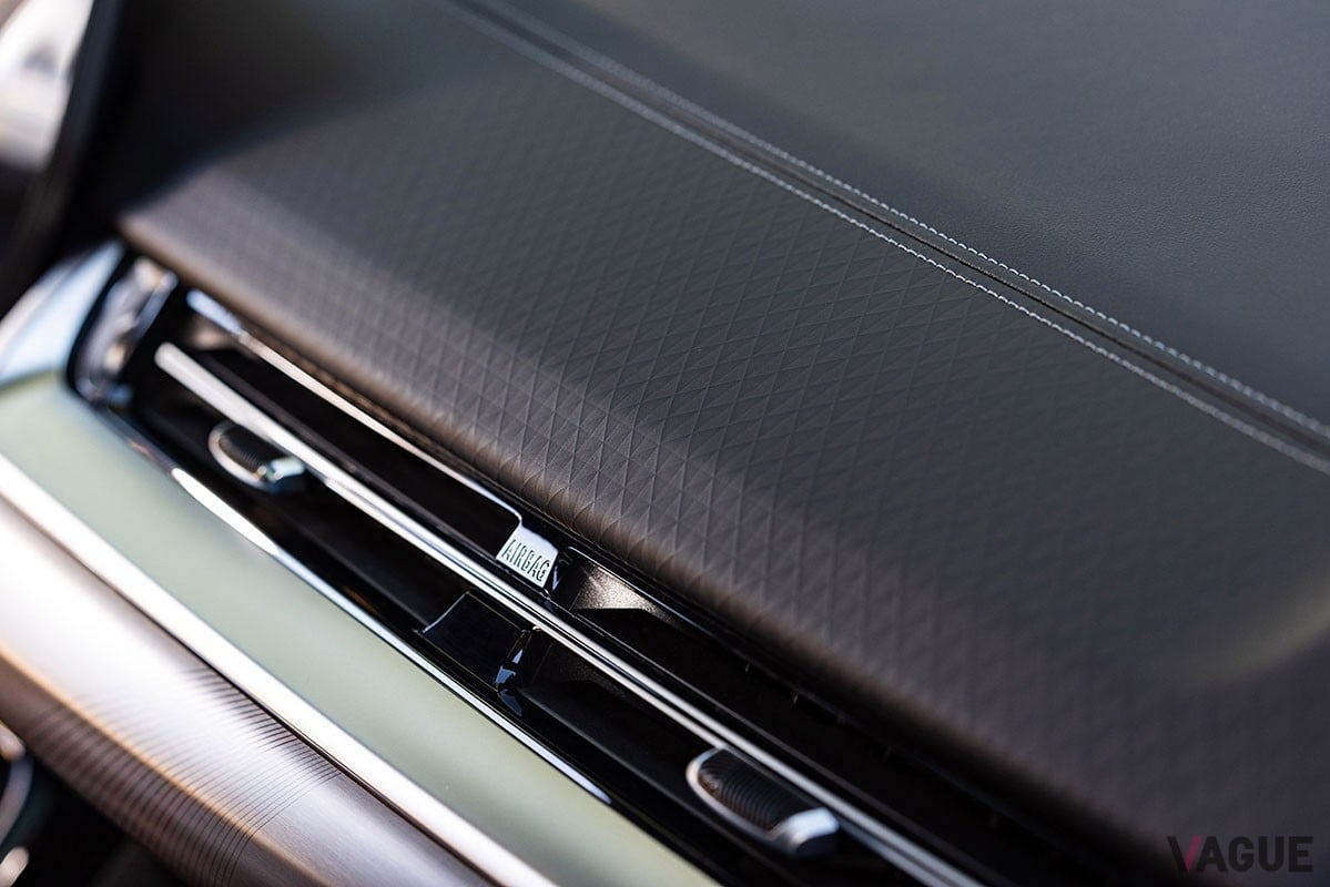 BMW新型「iX2 xDrive30」