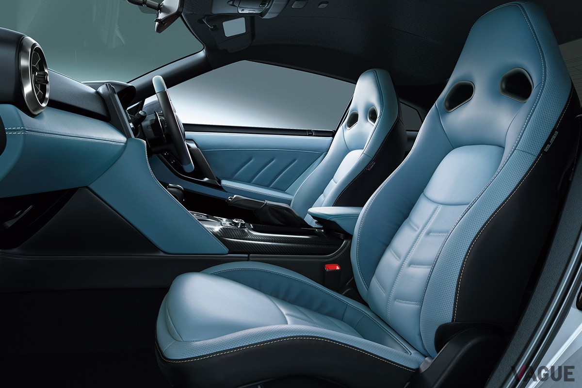 日産「GT-R」2025年モデルのインテリア