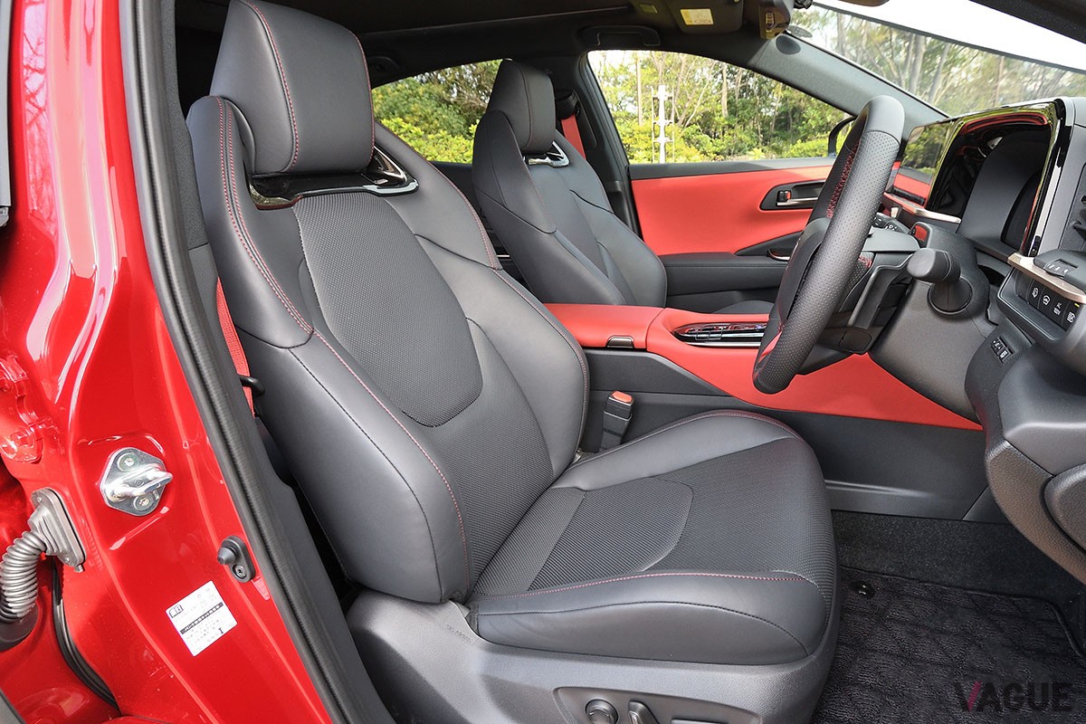 トヨタ「クラウン・スポーツ」のPHEV仕様「RS」グレードは、圧倒的な加速を味わえるスポーティモデル