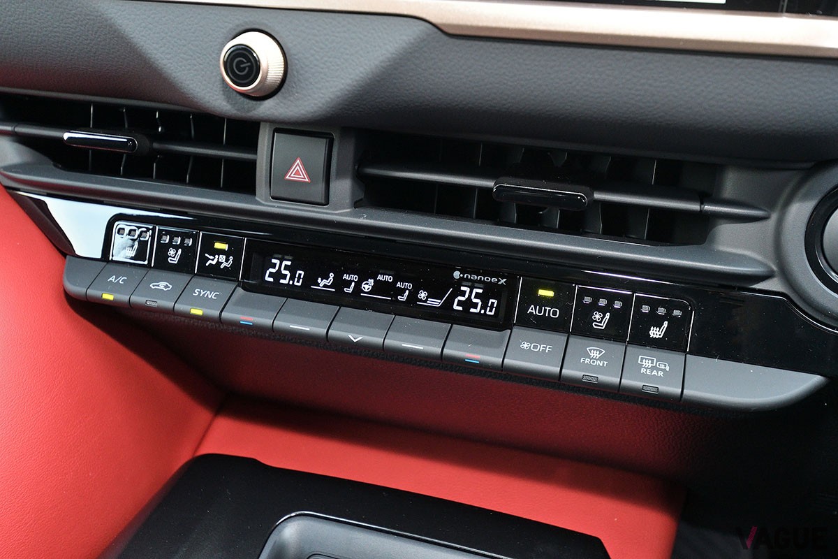 トヨタ「クラウン・スポーツ」のPHEV仕様「RS」グレードは、圧倒的な加速を味わえるスポーティモデル