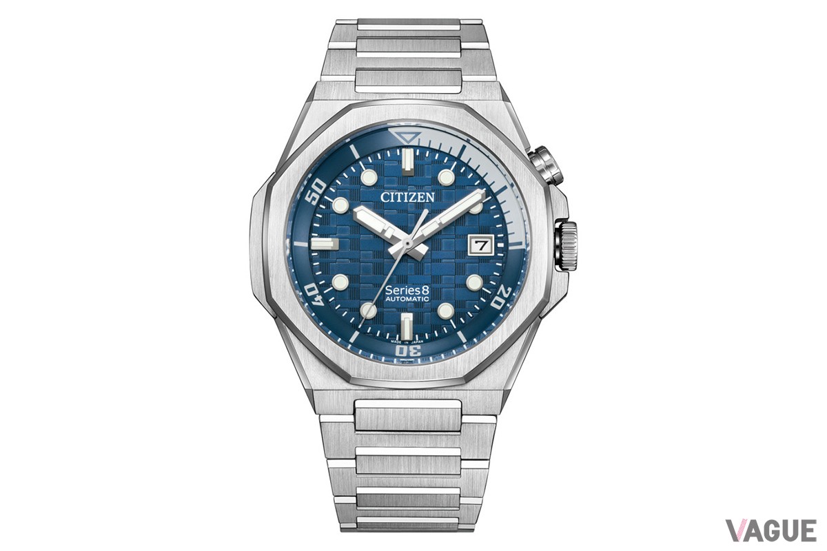 ブルーダイヤルに知性を感じさせる「NB6060-58L」（19万8000円、消費税込）。フレッシャーズの手元にも似合いそうな1本