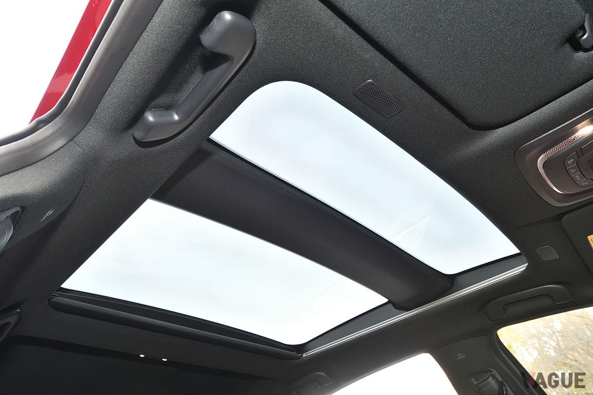 トヨタ「クラウン・スポーツ」のPHEV仕様「RS」グレードは、圧倒的な加速を味わえるスポーティモデル