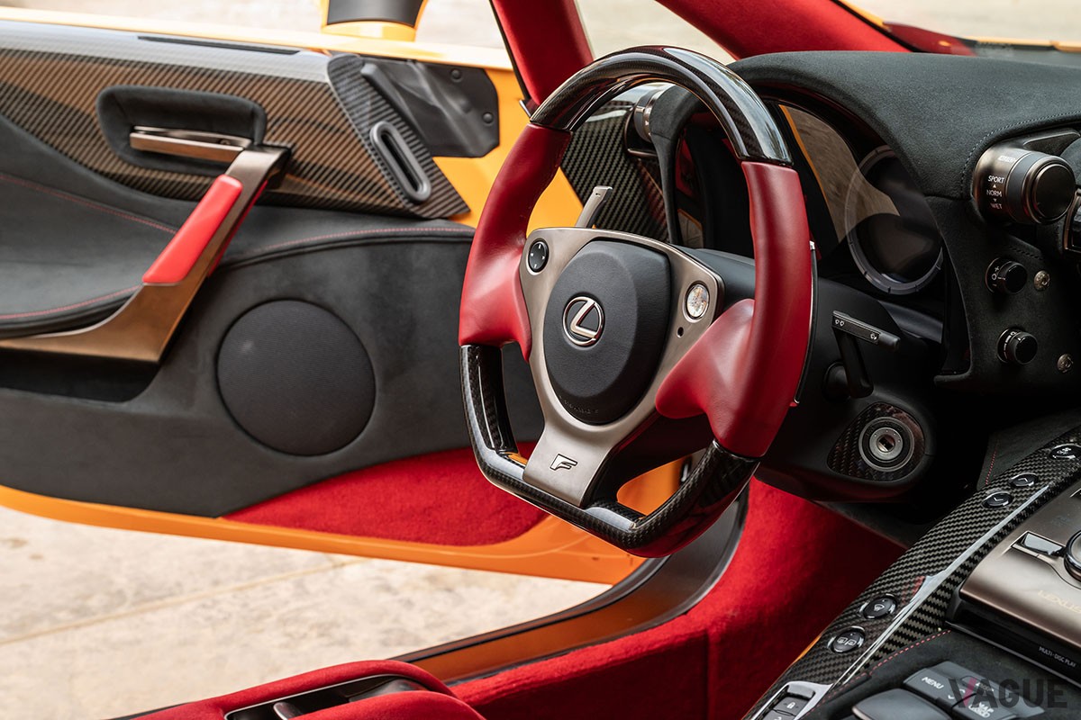 オークションに登場した2012年式レクサス「LFA ニュルブルクリンクパッケージ」©2024 Courtesy of RM Sotheby's