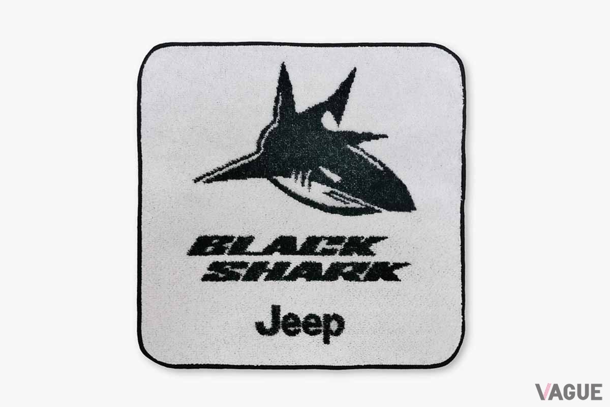 ジープ・コンパスに設定された限定車「コンパス・ブラックシャーク」