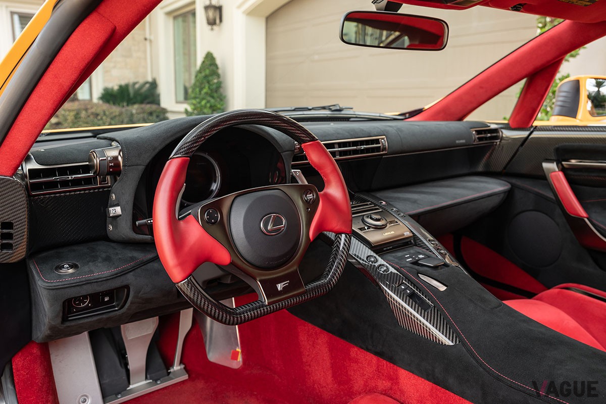 オークションに登場した2012年式レクサス「LFA ニュルブルクリンクパッケージ」©2024 Courtesy of RM Sotheby's