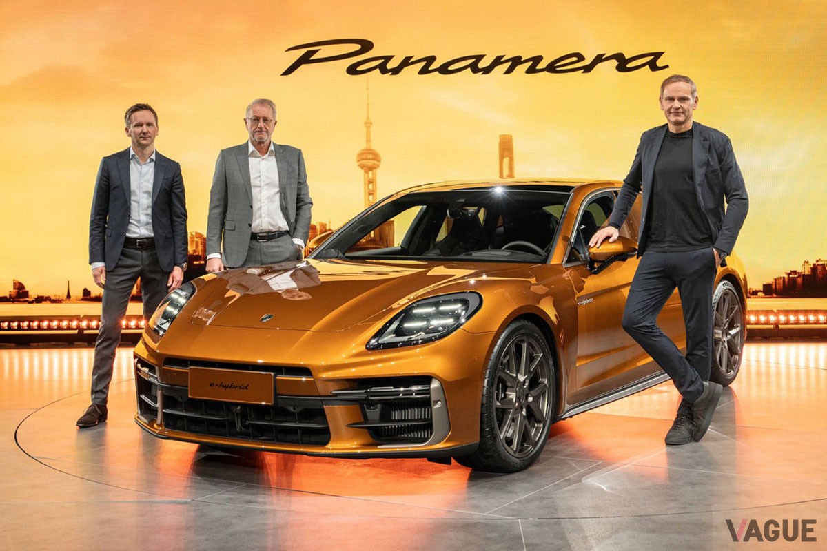 ポルシェ新型「パナメーラ」の発表会の様子