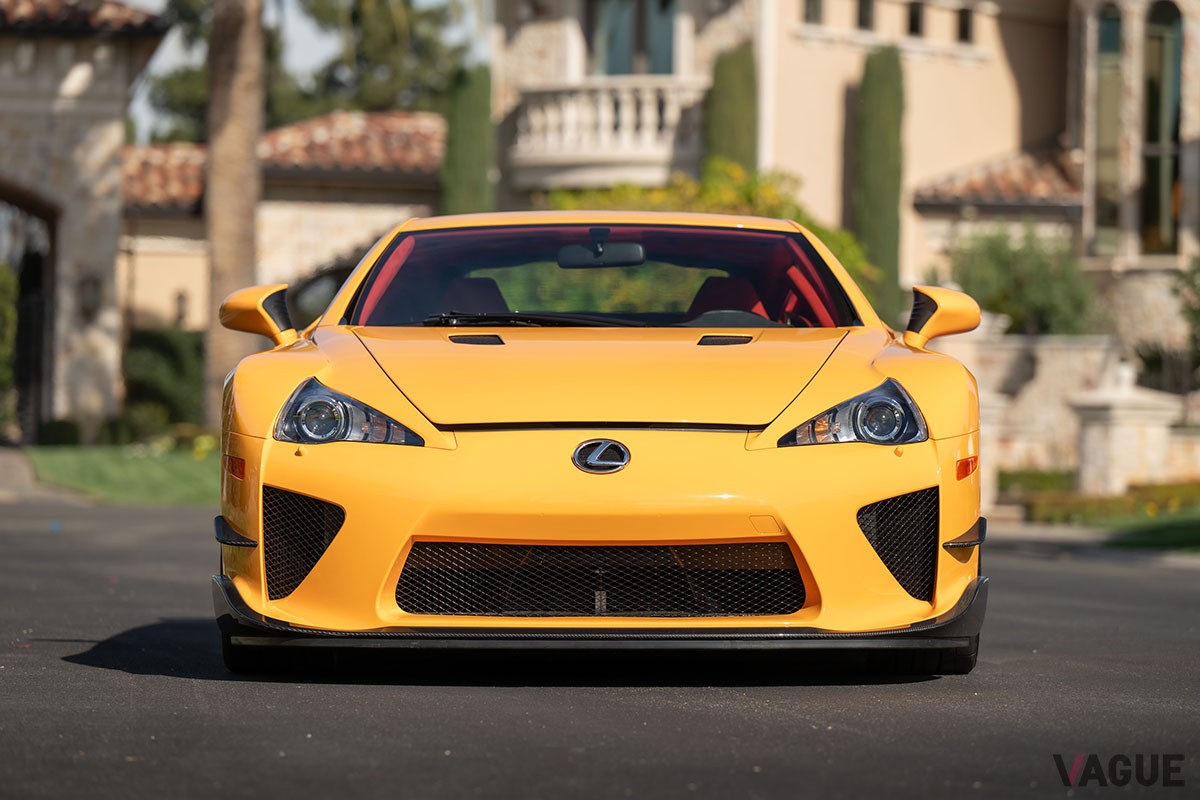 オークションに登場した2012年式レクサス「LFA ニュルブルクリンクパッケージ」©2024 Courtesy of RM Sotheby's