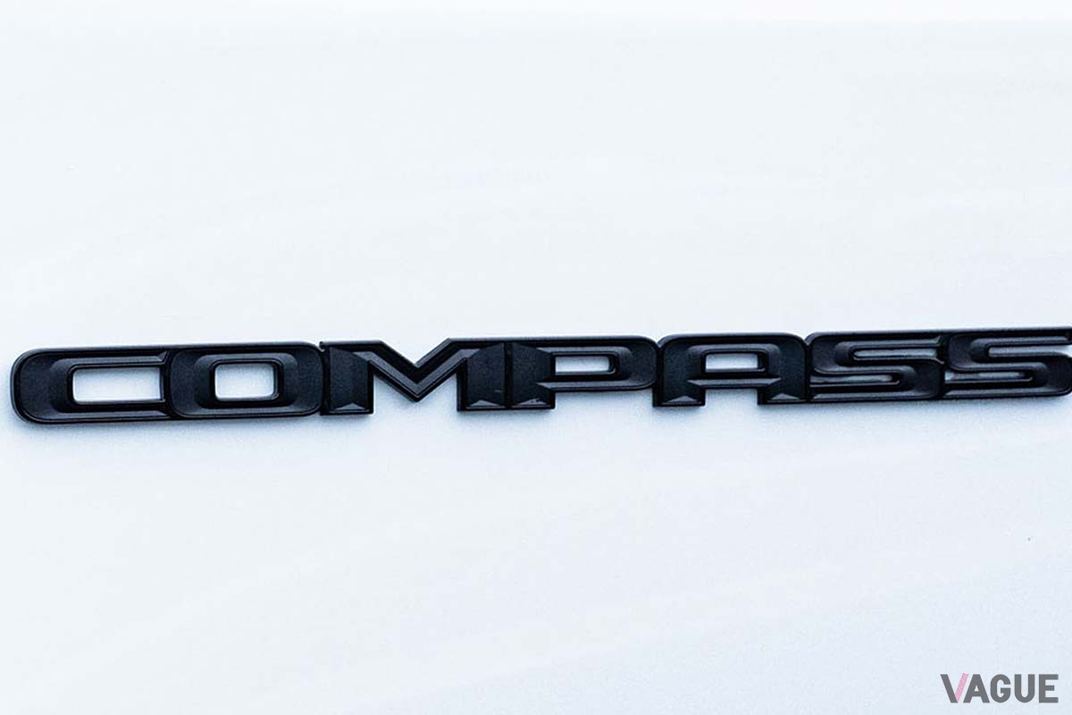 ジープ・コンパスに設定された限定車「コンパス・ブラックシャーク」