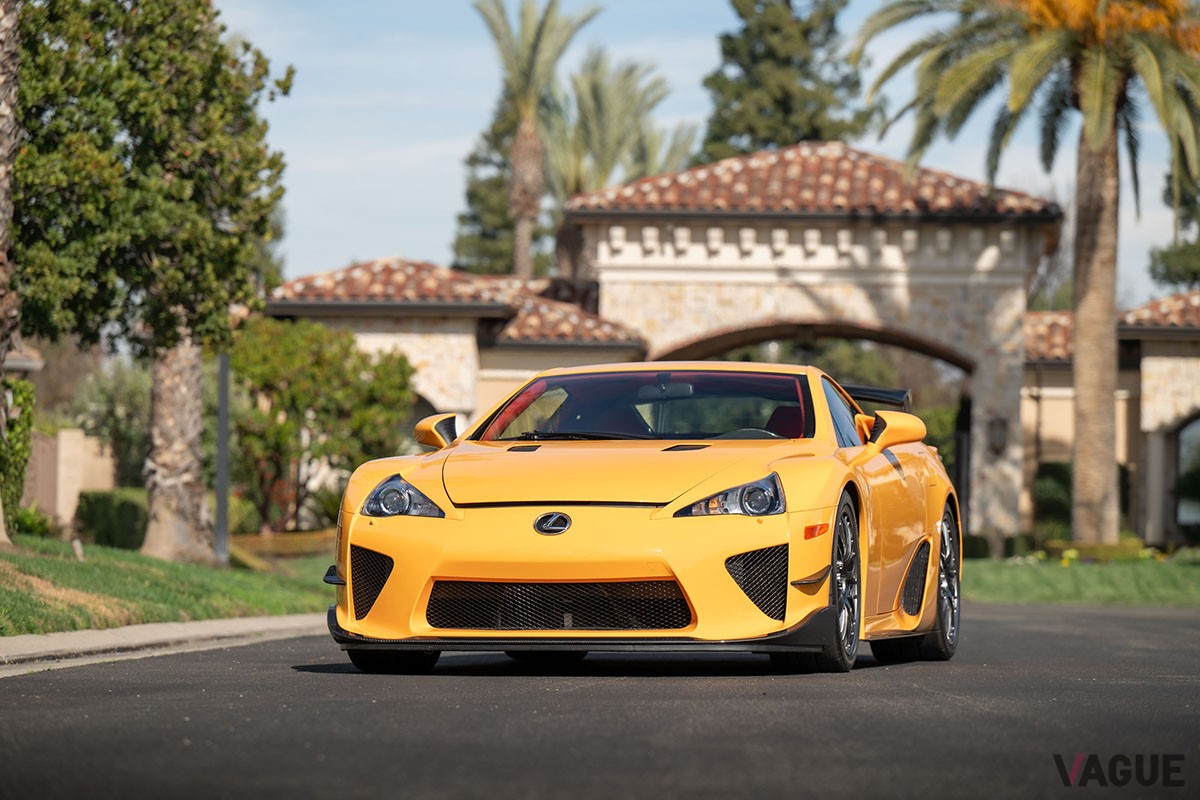 オークションに登場した2012年式レクサス「LFA ニュルブルクリンクパッケージ」©2024 Courtesy of RM Sotheby's