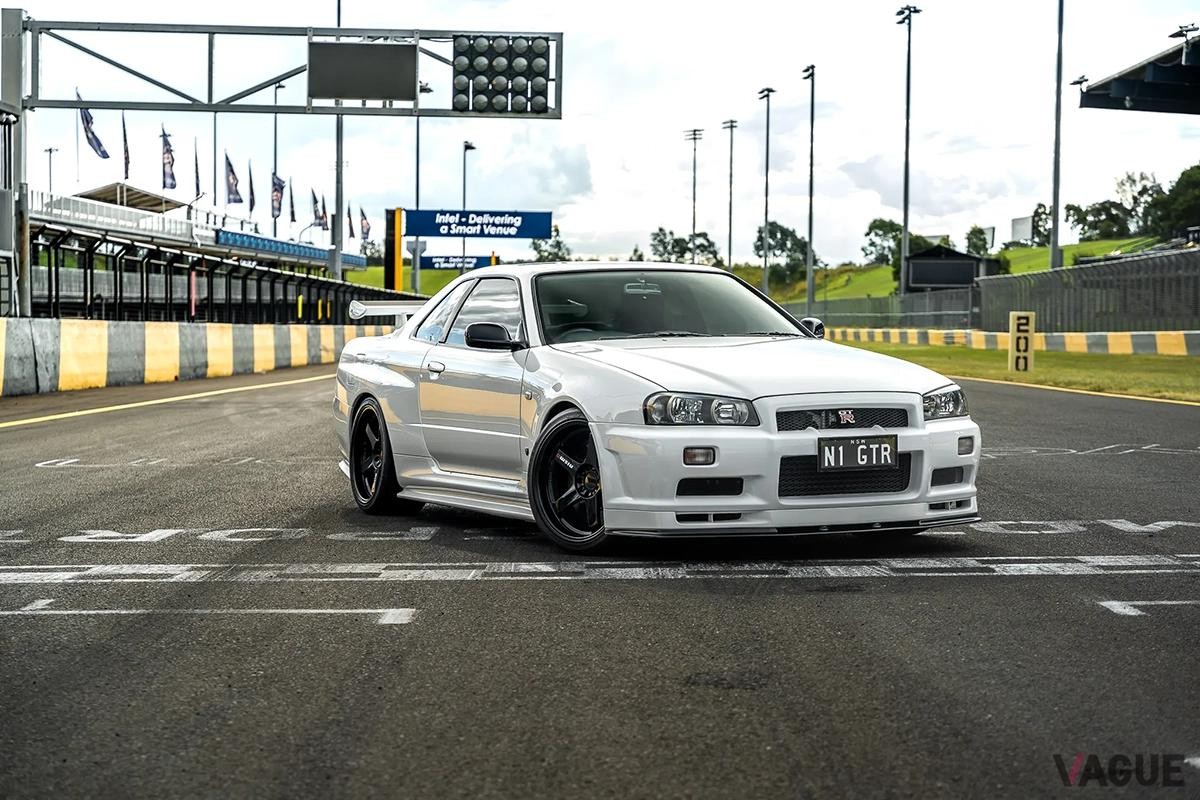 米国オークションに登場したR34型 日産「スカイラインGT-R V-Spec N1」