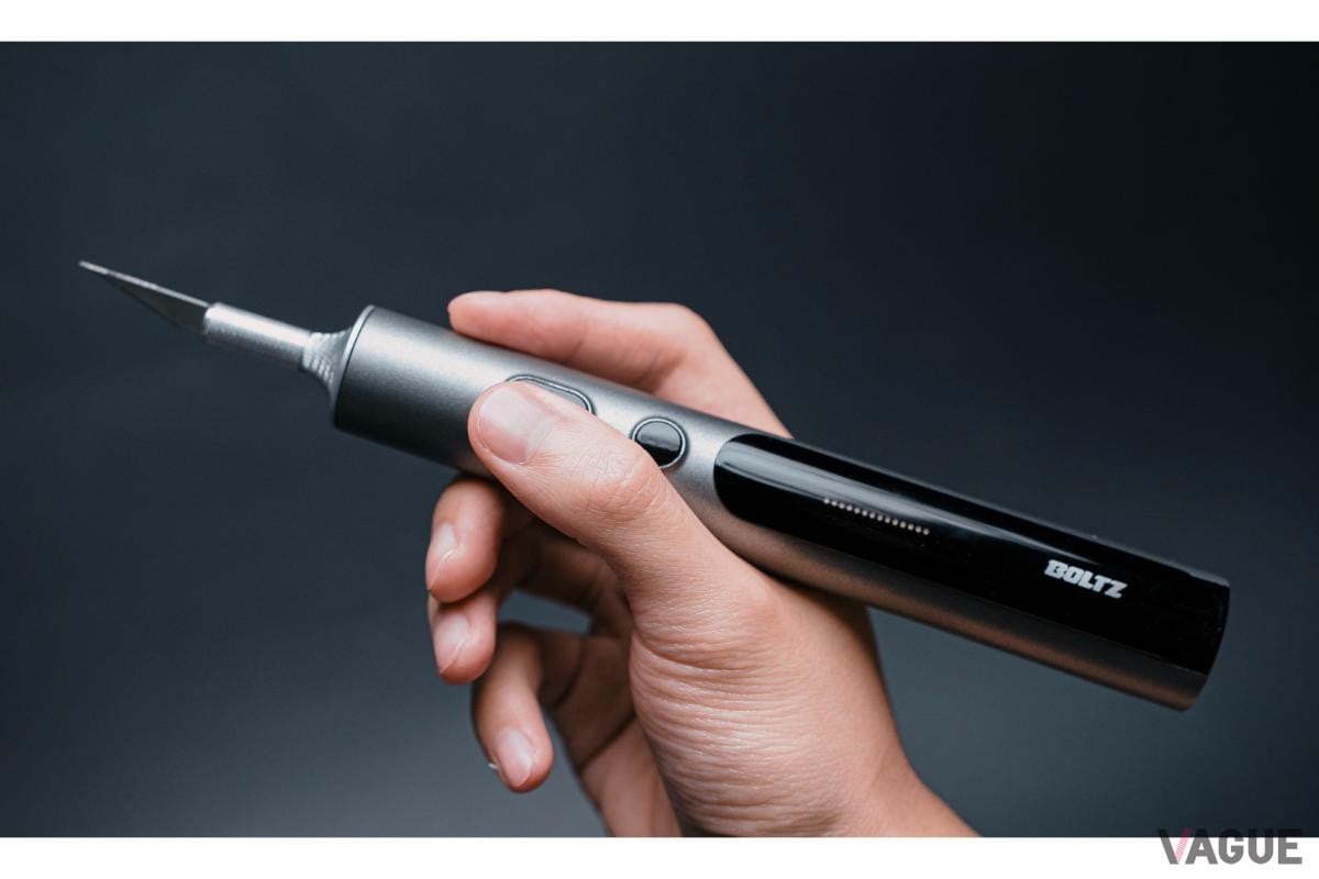 時短で正確にカット！ 毎秒4万回の振動でスルスル切れる「BOLTZ 超音波 
