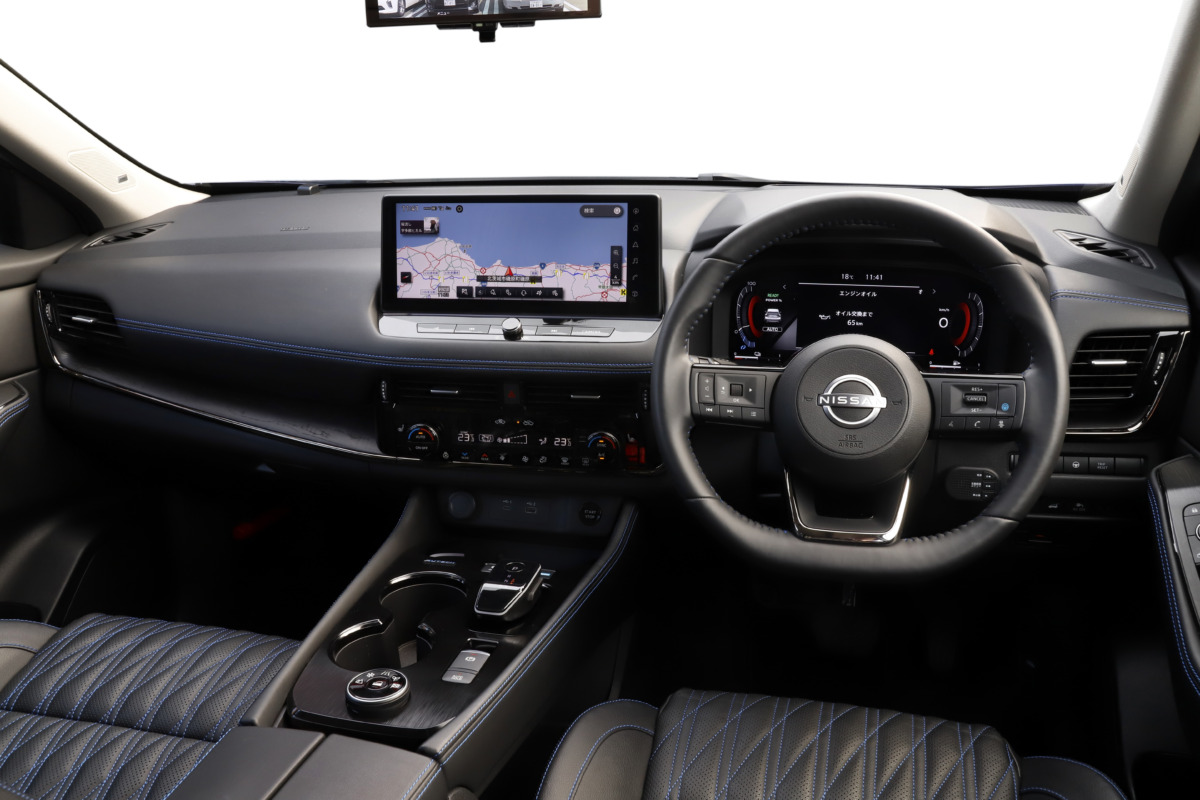 インストゥルメントパネル全景