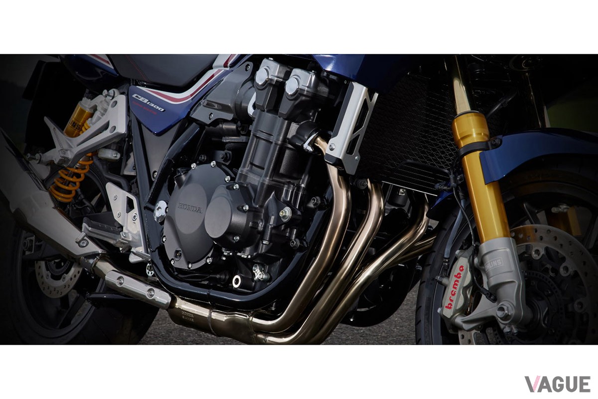 新色“パールサンビームホワイト”が追加されたホンダ「CB1300スーパーフォアSP」と「CB1300スーパーボルドールSP」