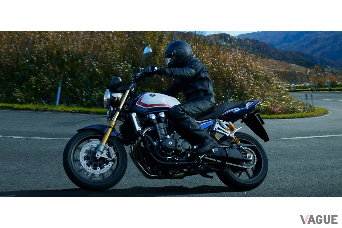 新色が加わったホンダ「CB1300スーパーフォアSP」