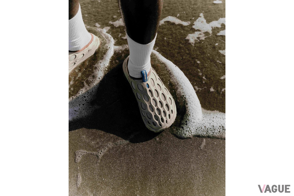 メレルのプレミアムコレクション「MERRELL 1TRL」より誕生した「HYDRO MULE×HIGHSNOBIETY」